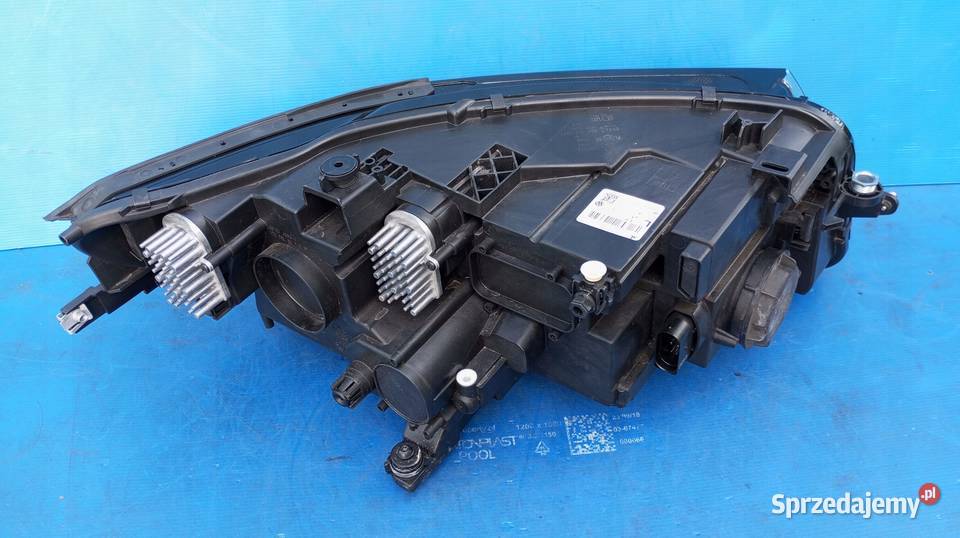 LAMPA LEWY PRZÓD FULL LED EU 5NB941081C VW Nowy Tomyśl