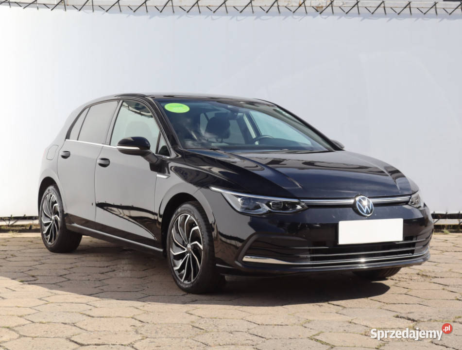 VW Golf 15 eTSI elektrycznie ustawiane fotele Łódź