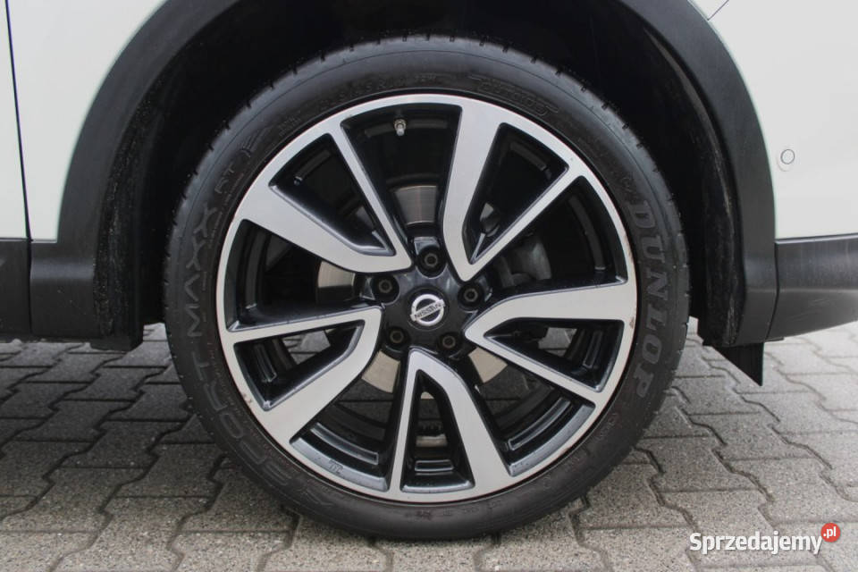 NISSAN Qashqai 2015r Salon Polska Kamera360 nieuszkodzony śląskie Bielsko-Biała sprzedam