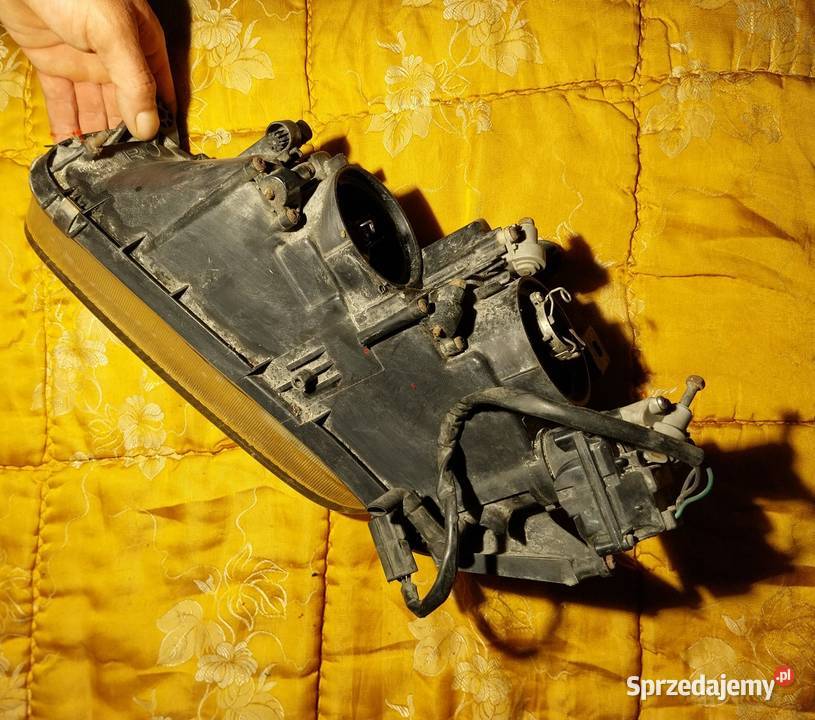 Lampa przednia prawa i lewa Mazda 323 Ba Lampy przednie Kraków