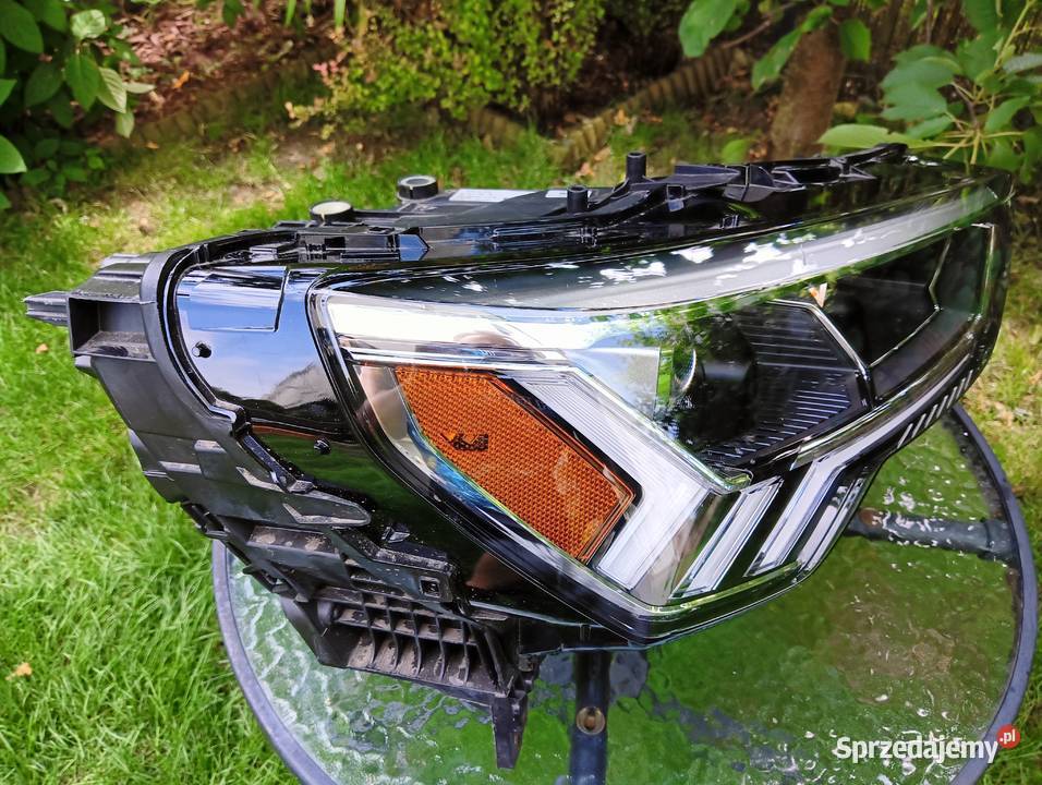 Lampa reflektor FULL LED Prawa przednia Audi Q3 małopolskie Zielonki