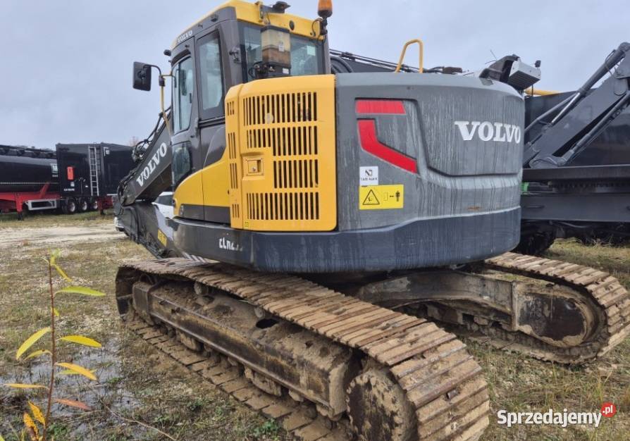Koparka gąsiennicowa Volvo ECR235DL Dębica sprzedam