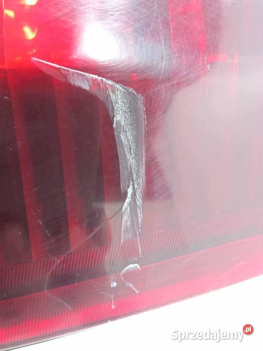 LAMPA TYŁ PRAWA 5D HB GTS Opel Vectra III