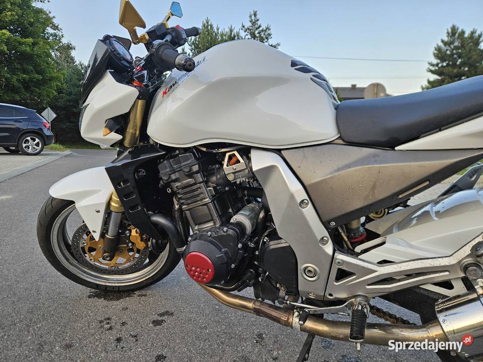 Kawasaki Z1000 niski przebieg Zmysłówka sprzedam