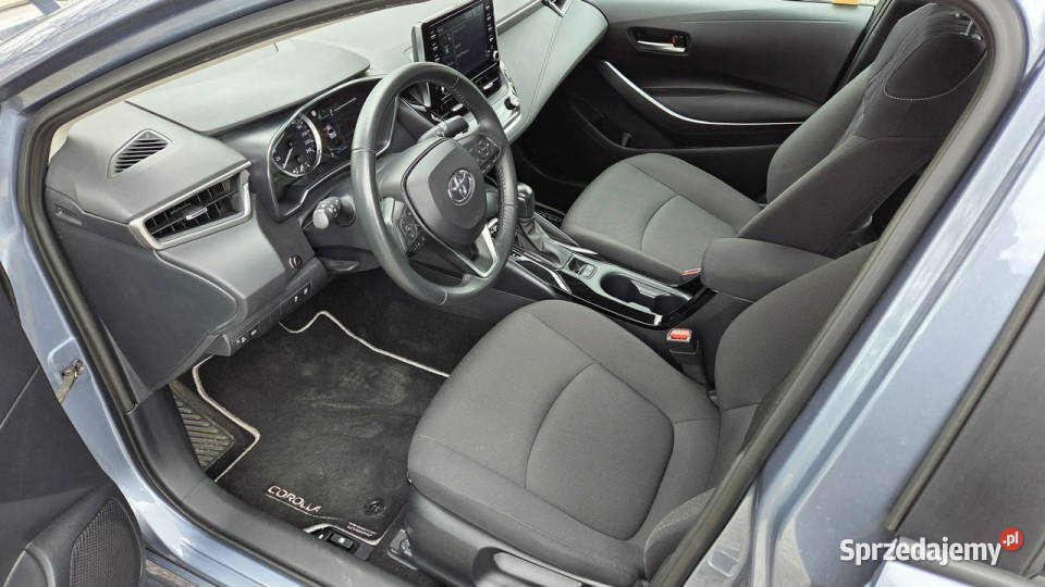Toyota Corolla 18 HSD 122 Salon FV 23 Kamera garażowany Otwock Mały
