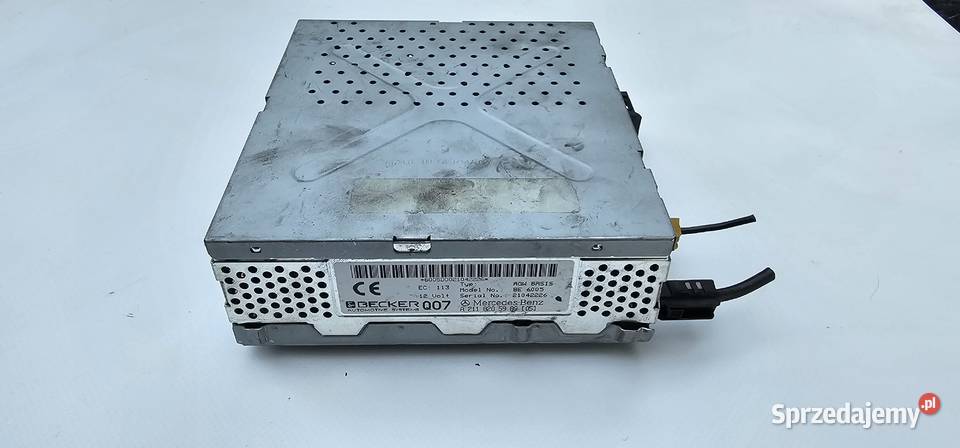 MERCEDES W211 WZMACNIACZ BECKER A 2118205989 Zbąszyń