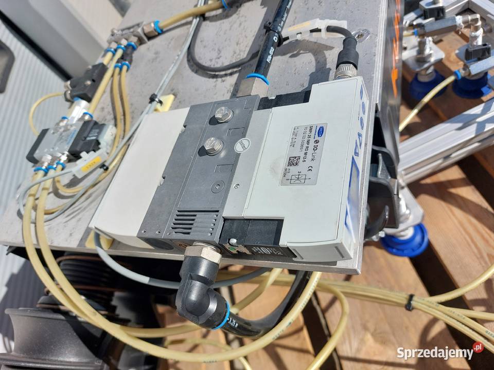 Chwytak pneumatyczny do blach szyb desek robot Gorzów Wielkopolski