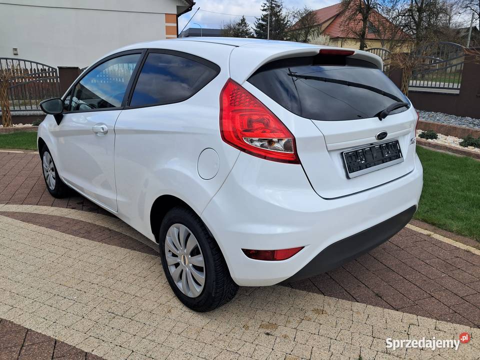 Sprzedam Ford Fiesta Mk7 125 benzyna Konin