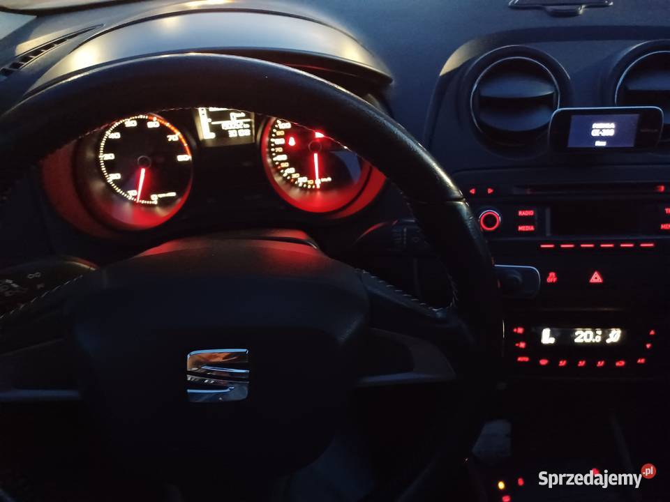 Seat Ibiza 12 TSI 105 2014r bezwypadkowy książka Bydgoszcz