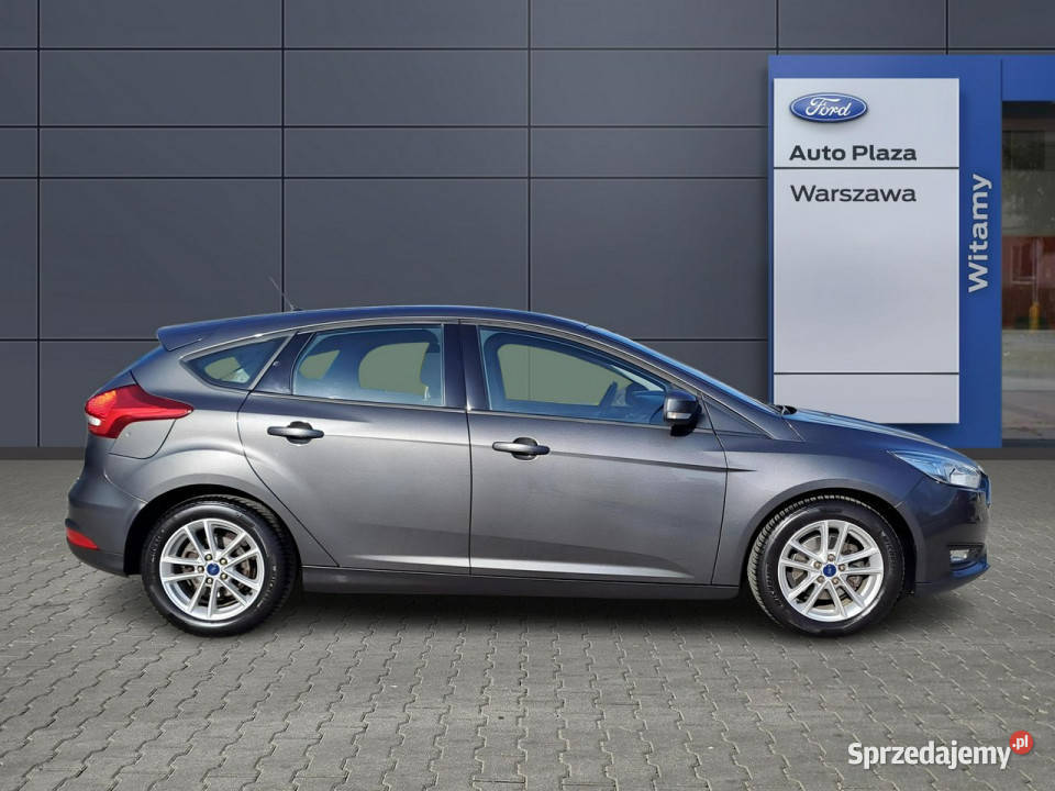Ford Focus 10EcoBoost 125 rej 2017 Trend Gold 999cm3 Motoryzacja Warszawa sprzedam