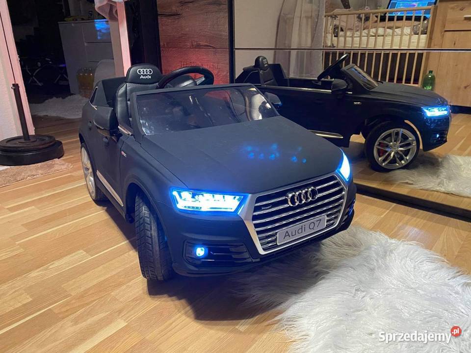 BAWIBUS Auto samochód na akumulator AUDI Q7 Rowerki i pojazdy Myszków sprzedam