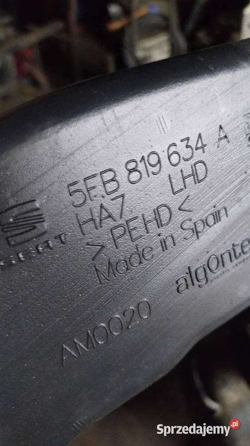 Nawiewy z deski rozdzielczej Seat Leon IV Wyposażenie wnętrza wielkopolskie Budy