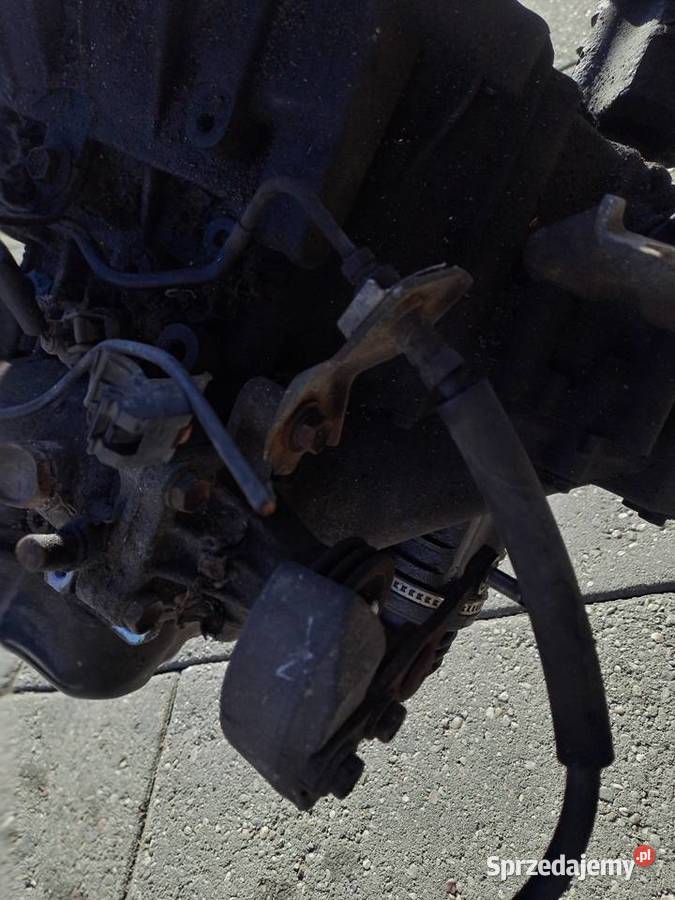 Toyota Corolla E12 14 VVTi 97 skrzynia biegów Skrzynie biegów manualne sprzedam