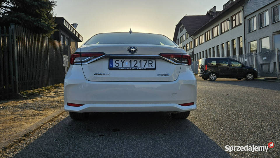 Toyota Corolla Toyota Corolla hybryda na raty Rok produkcji 2023 Kraków