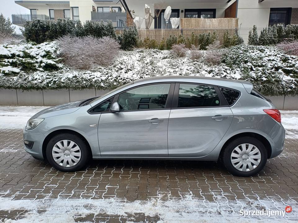 Opel Astra J LIFT 14 T Navi DUŻYM SERWISIE 5 benzyna Toruń