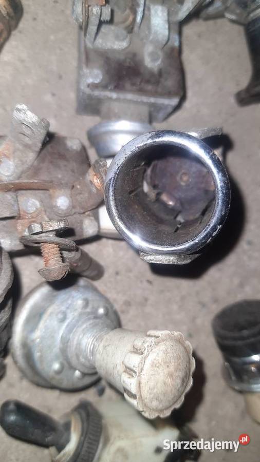 Różne przełączniki stacyjki kontrolki Syrena Brzozów