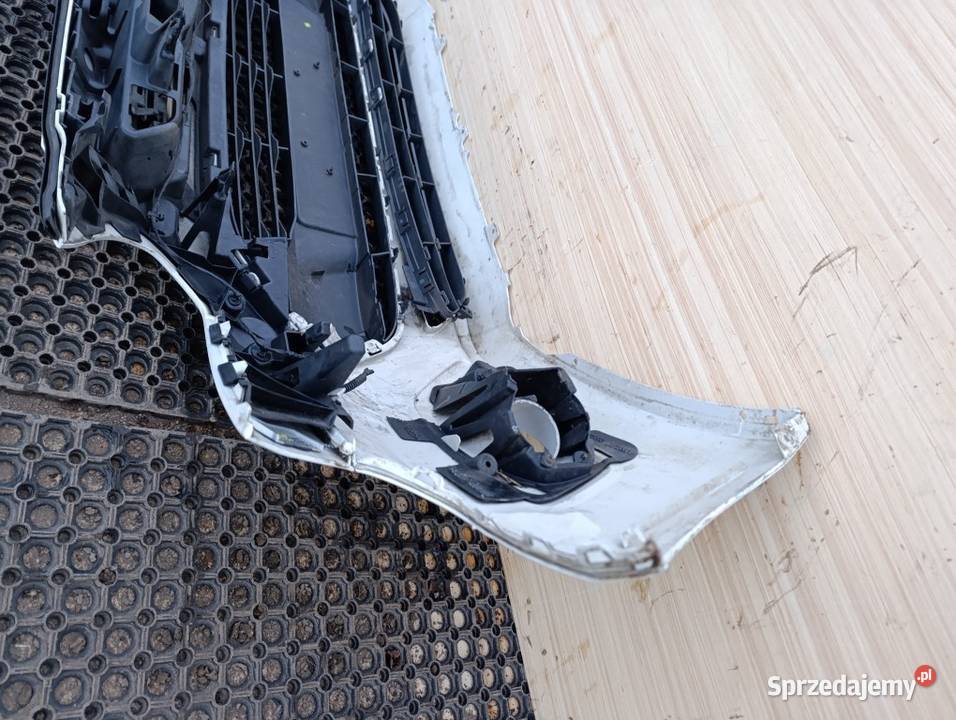 FORD TRANSIT CONNECT TOURNEO MK2 ZDERZAK PRZÓD osobowe Pasy przednie i tylne Zbierkowo sprzedam