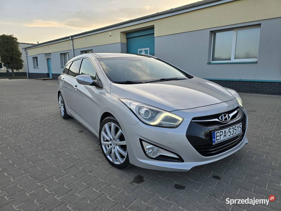 Hyundai i40 17 diesel Automat Bogate wyposażenie Pabianice