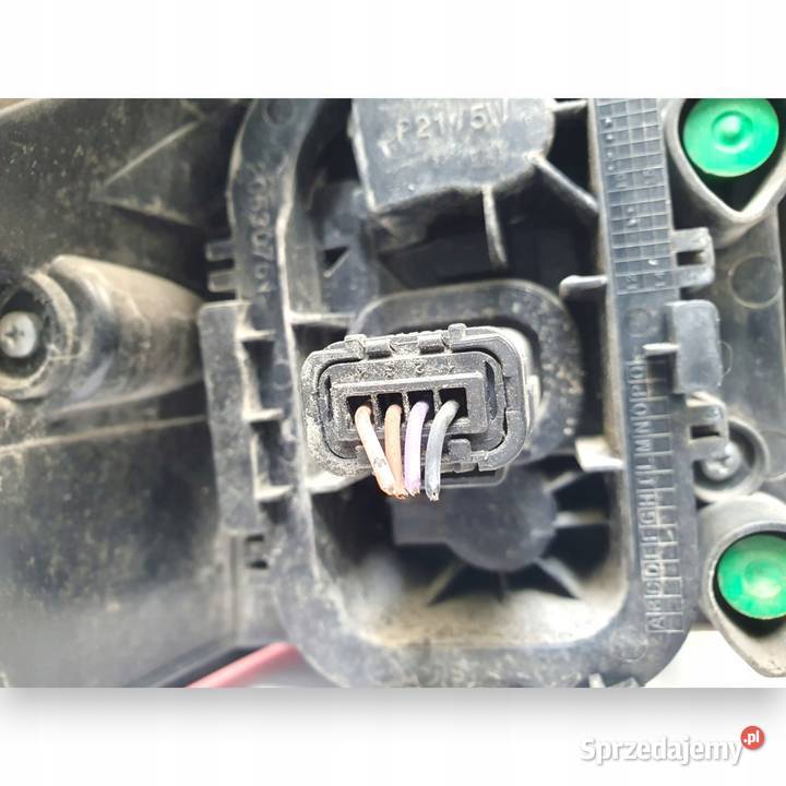 LAMPA PRAWA Renault Clio IV kombi tylna tylnia Chełm sprzedam