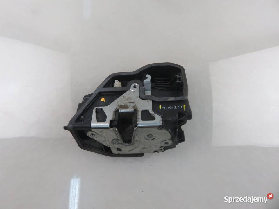 ZAMEK LEWY PRZEDNI BMW E60 7154619