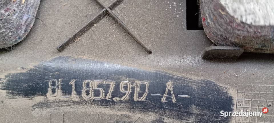 OSŁONA SCHOWEK KIEROWCY AUDI A3 8L 8L1857919A osobowe Iłownica