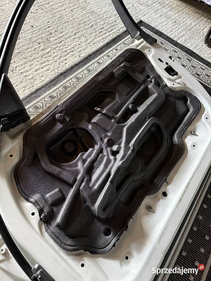 Drzwi prawe przednie BMW E90 alpinweiss Olkusz sprzedam