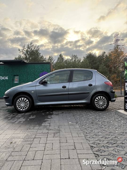 Peugeot 206 14 benzyna20062007 1400cm3 Legionowo