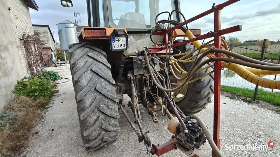 Ranault 11312 13314 przedni tuz 120 rolnika Reno Kabina