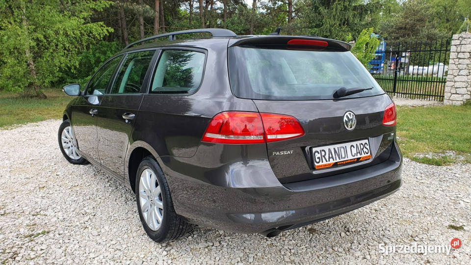 Volkswagen Passat 16 TDI 105 Comfortline Navi garażowany świętokrzyskie Chmielnik sprzedam