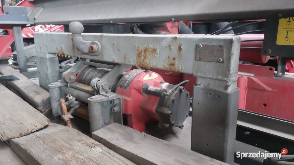Laweta Pomoc drogowa Dźwig Platforma hydraulic Sierakowice sprzedam