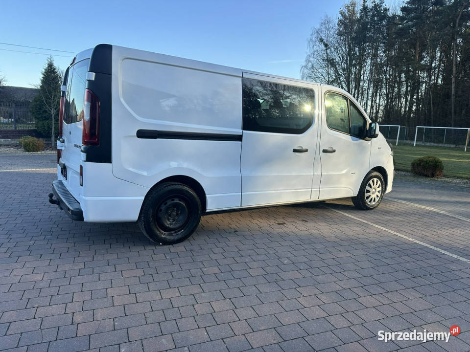 Opel Vivaro Stan Idealny VAT marża Opel Lipówki