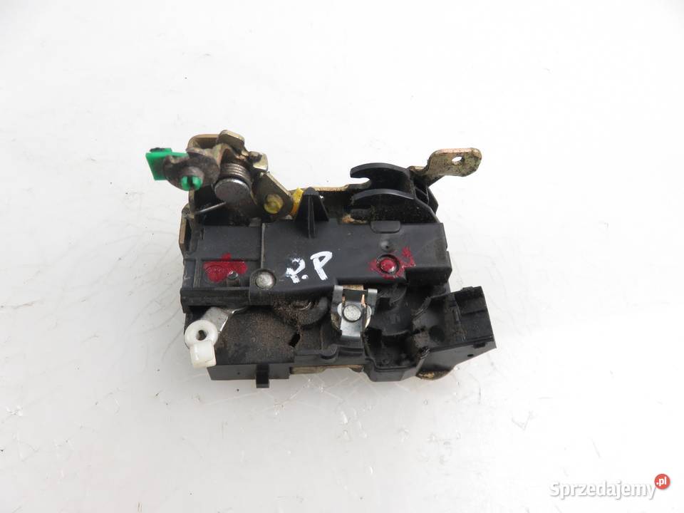 ZAMEK PRAWY PRZEDNI RENAULT MASTER II osobowe sprzedam