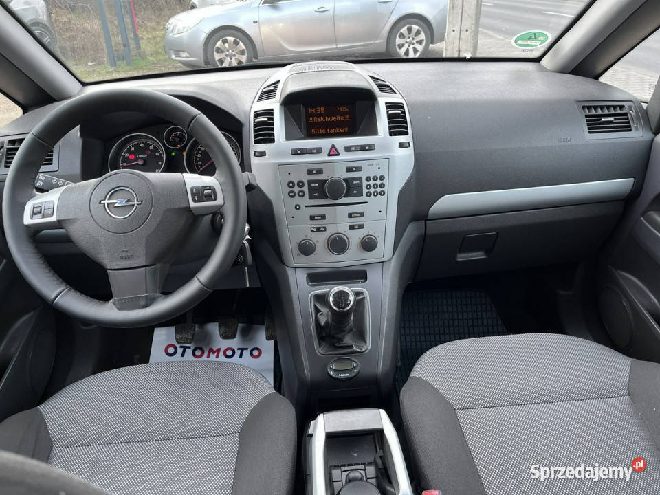 Opel Zafira 18 7osób Klima Grzane Fotele el Zafira Częstochowa sprzedam