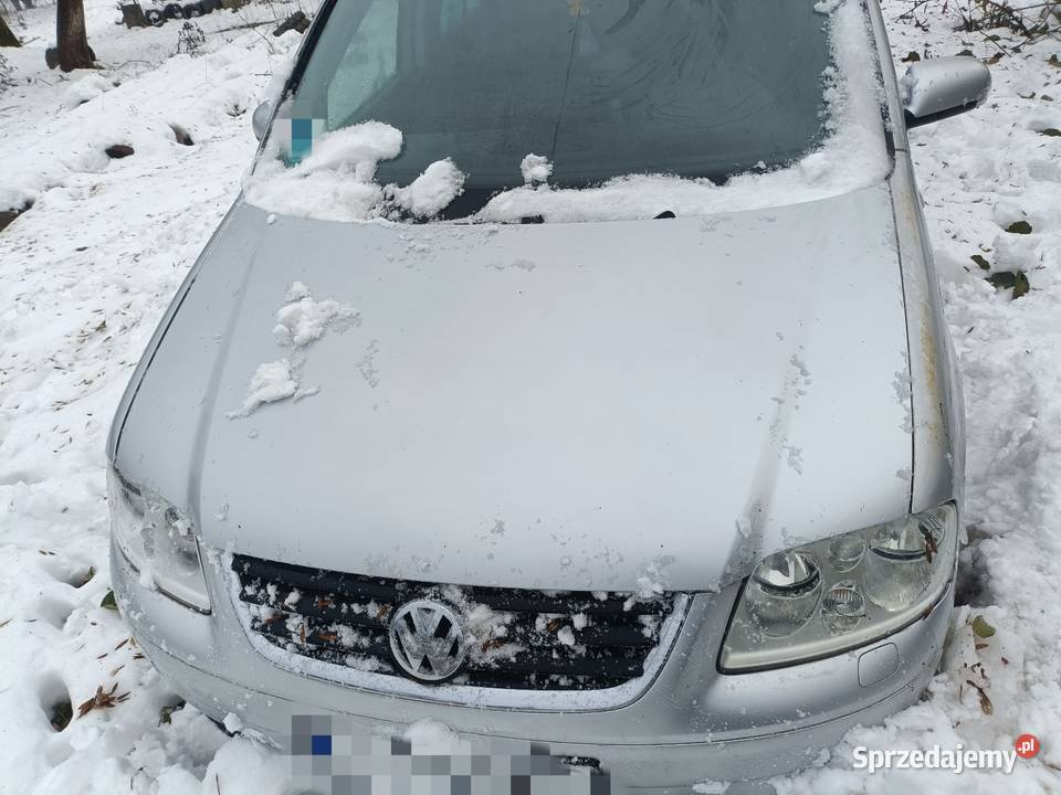 VW Touran 2005 w całości na części podkarpackie Świlcza