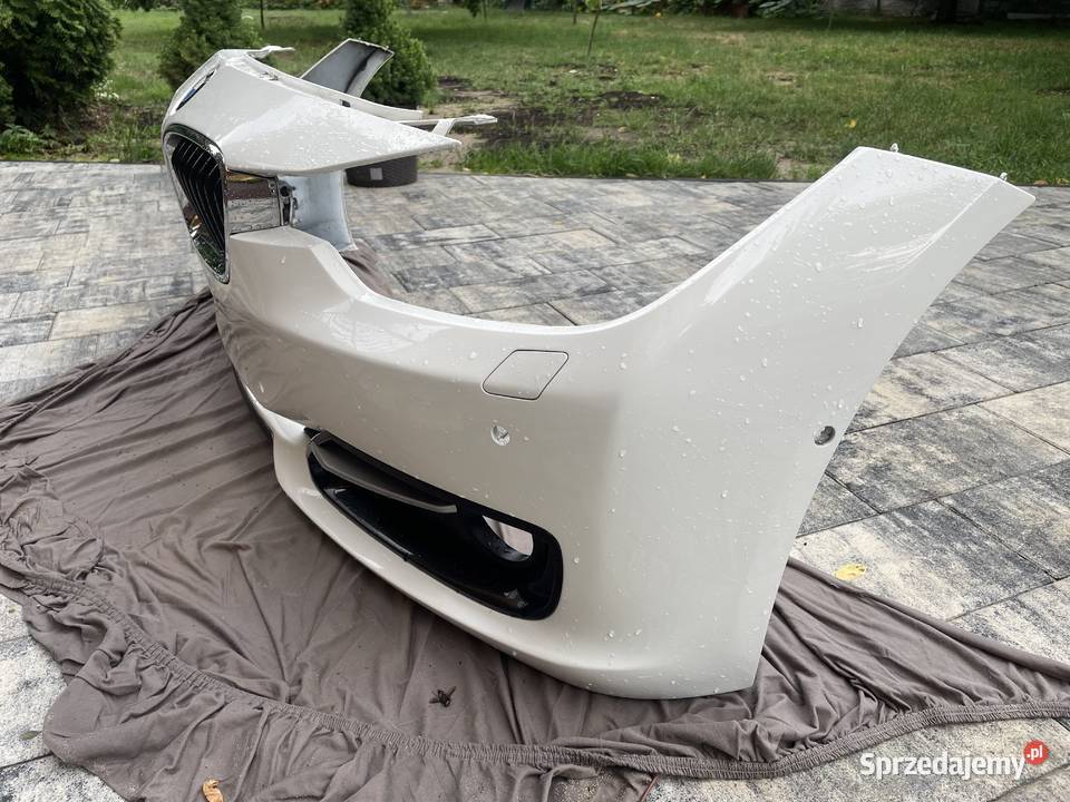 Zderzak przedni BMW F30 sport line OE osobowe Goszczanów