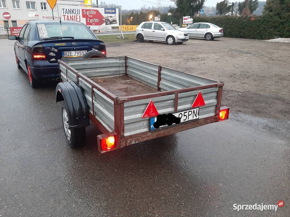 Przyczepka samochodowa zarejstrowana Sam Do samochodów osobowych Rzeszów