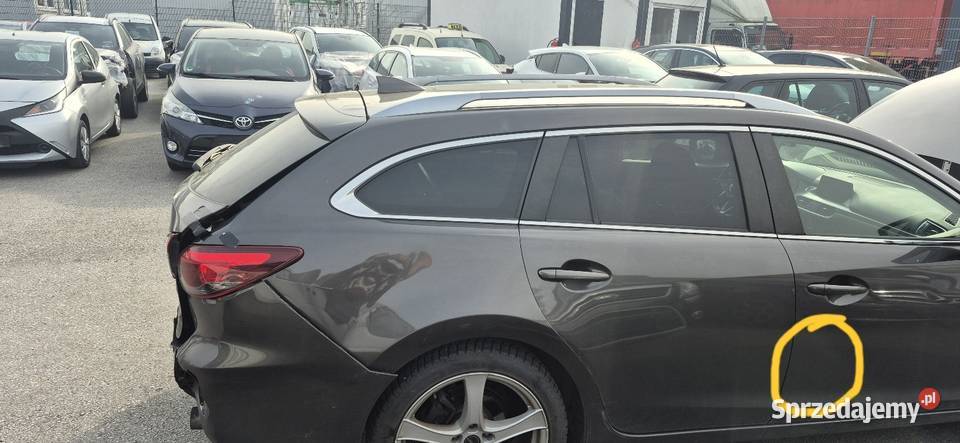Mazda 6 uszkodzona 18r Benzyna 6 Ostrowiec Świętokrzyski
