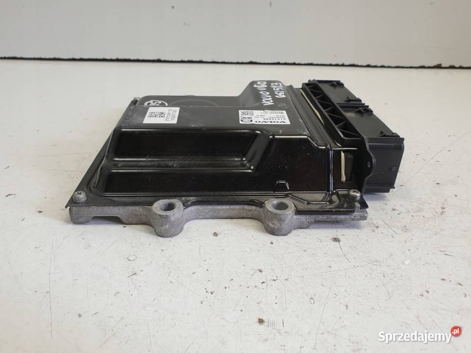 Volvo V40 II 20 D STEROWNIK SILNIKA komputer Chełm