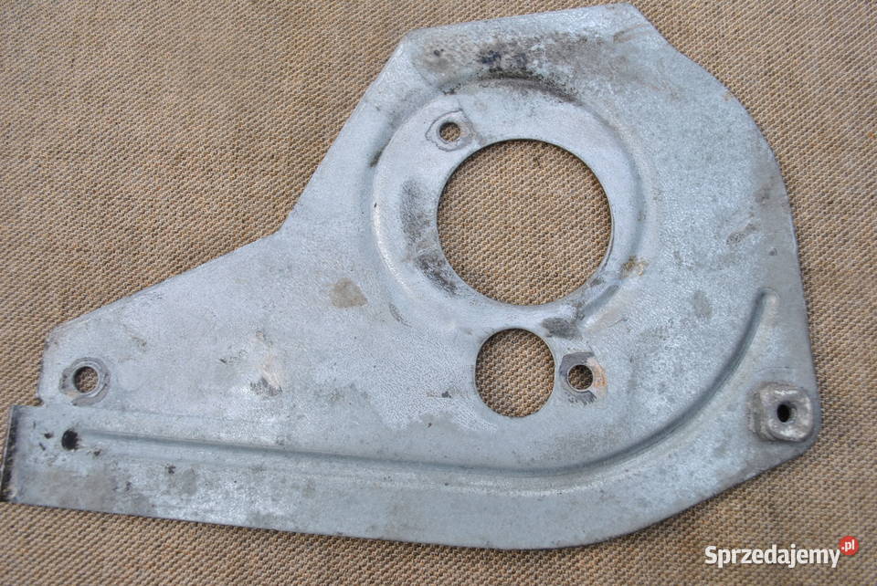 Obudowa rozrządu głowicy NISSAN OPEL RENAULT 19 Poręba sprzedam