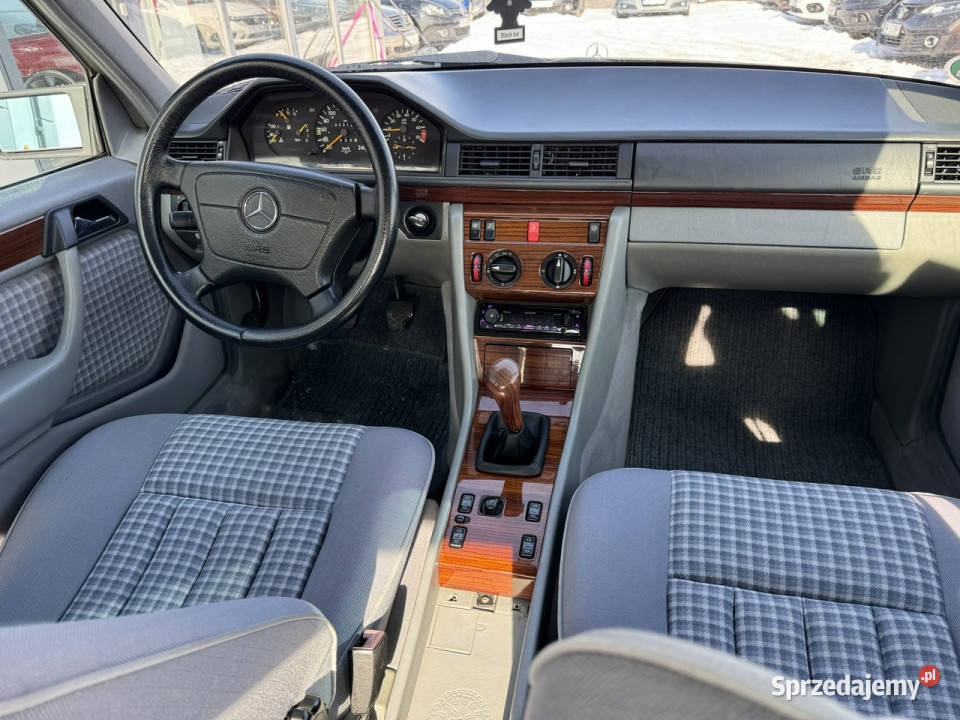 Mercedes E 200 W124 19841997 śląskie Chełm Śląski
