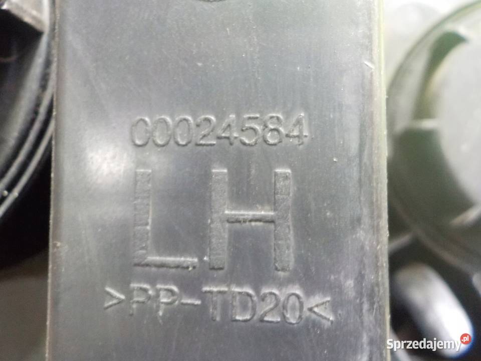 OPEL ANTARA LIFT 22 CDTI 12r 5D lampa lewa przod Lampy przednie