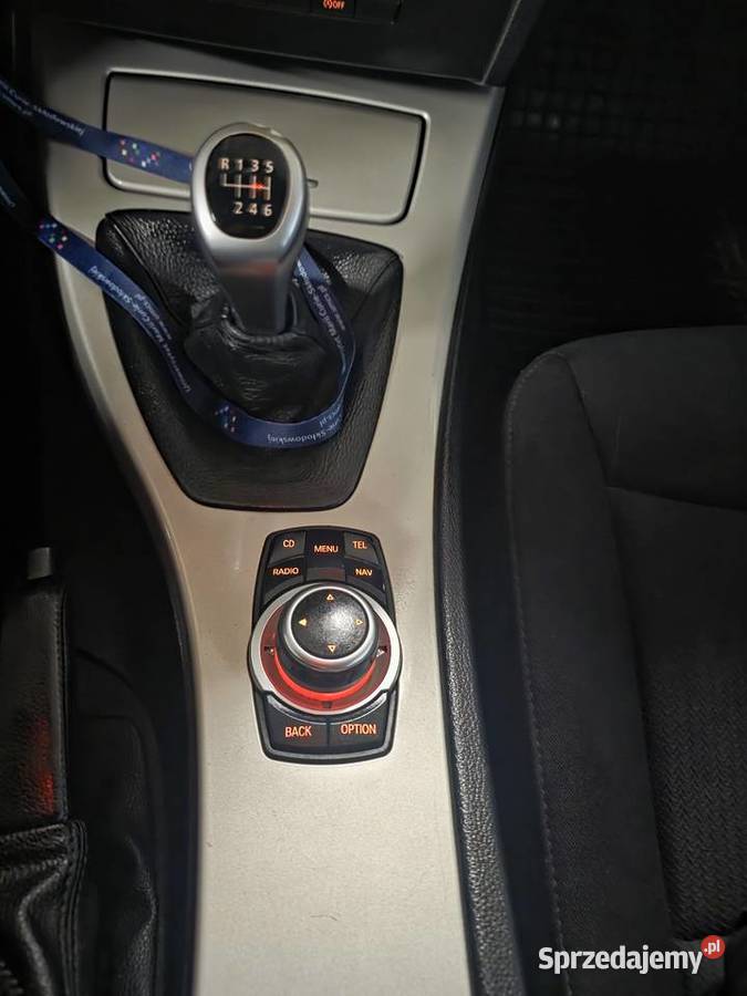 Bmw 318Dlift e9120 Diesel N4720D6 biegów2010r manualna Samochody osobowe