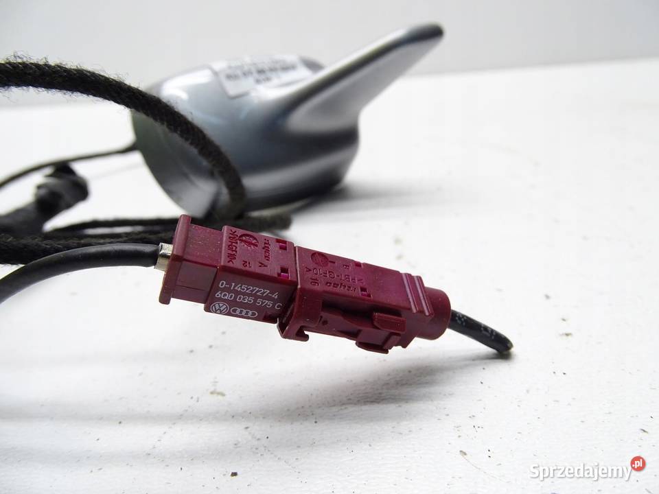 ANTENA DACHU DACHOWA AUDI A4 B8 SEDAN LY7G sprzedam