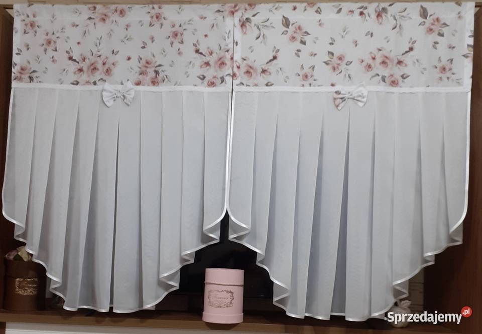 Panele pudrowe róże Firany