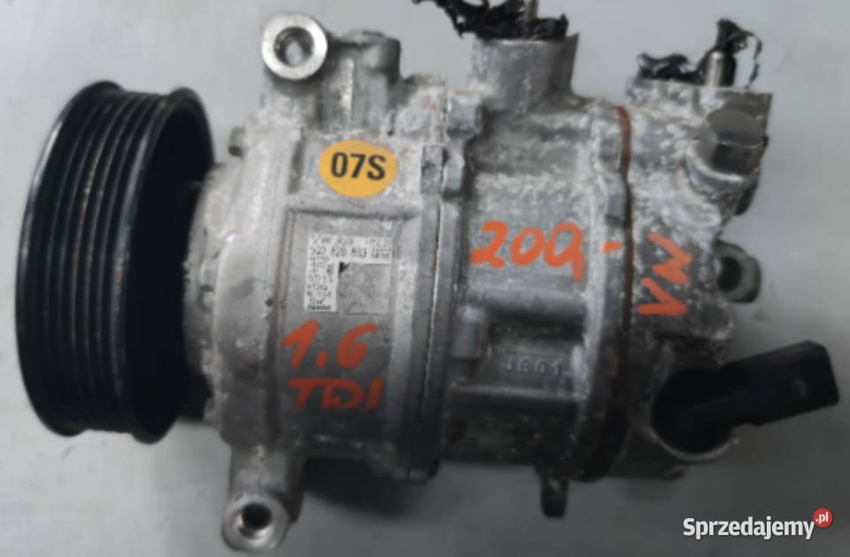 Sprężarka Klimatyzacji 16 TDI 5Q0820803 Zawieszenie silnika świętokrzyskie Suchedniów sprzedam