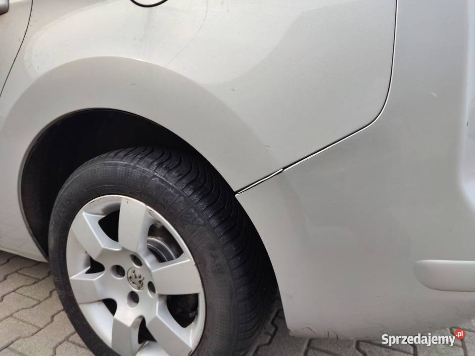 PEUGEOT 5008 I 7osobowy niski przebieg Warszawa