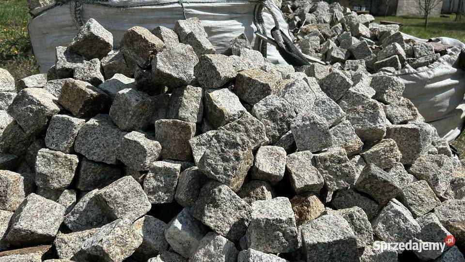 kostka granitowa szaro ruda łupana Łazy-Dąbrowa
