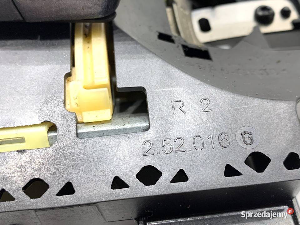 KLAMKA ZEWNĘTRZNA PRAWY PRZÓD RENAULT MEGANE IV