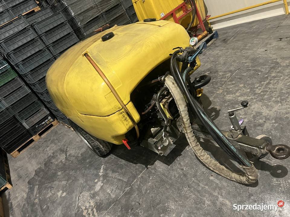 Opryskiwacz sadowniczy Ślęza Millenium 1500l Szydłów