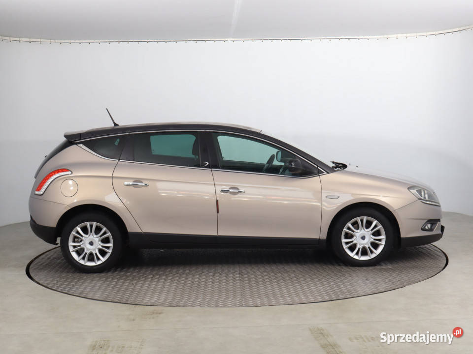 Lancia Delta 16 JTD Hatchback Bielany Wrocławskie